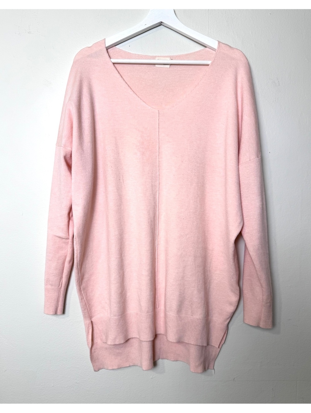 Pink oversized v-neck sweater size M/L